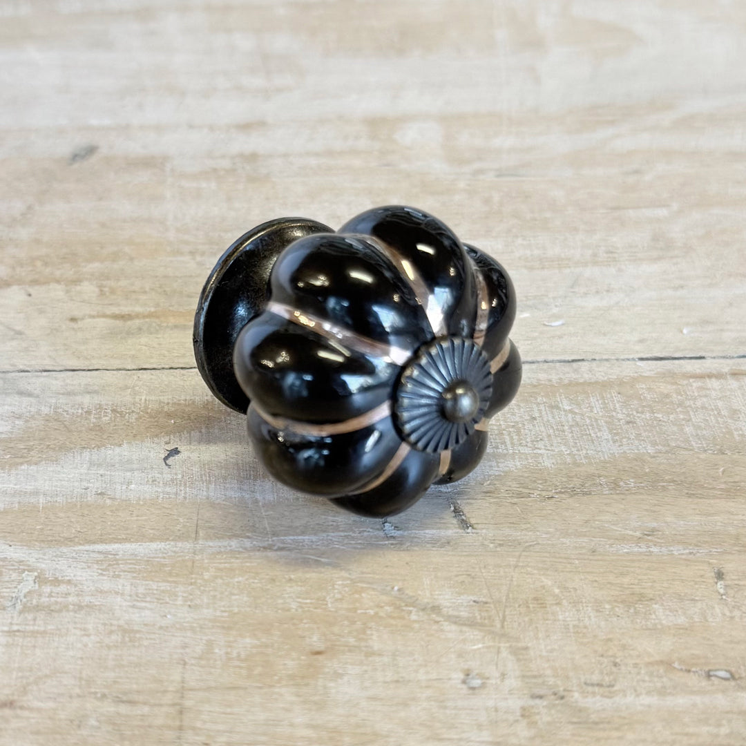 Pomello “Fiore nero large"