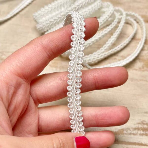Bordo "Ricciolo Bianco" Passamaneria Italiana - 0,9 cm