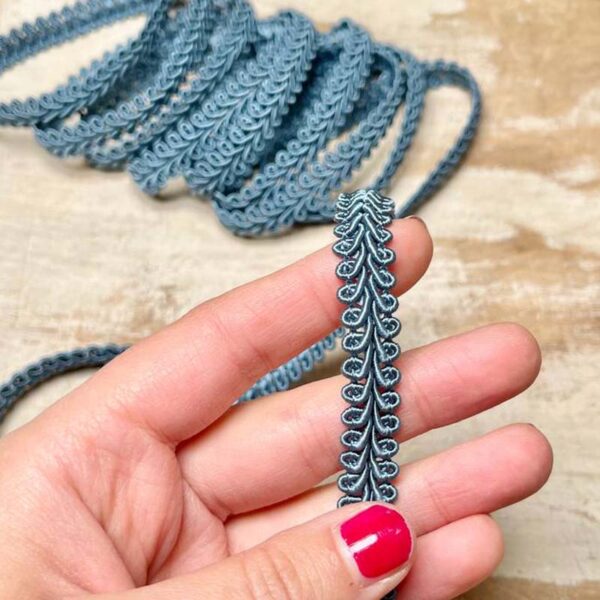 Bordo "Ricciolo Turchese" Passamaneria Italiana - 0,9 cm