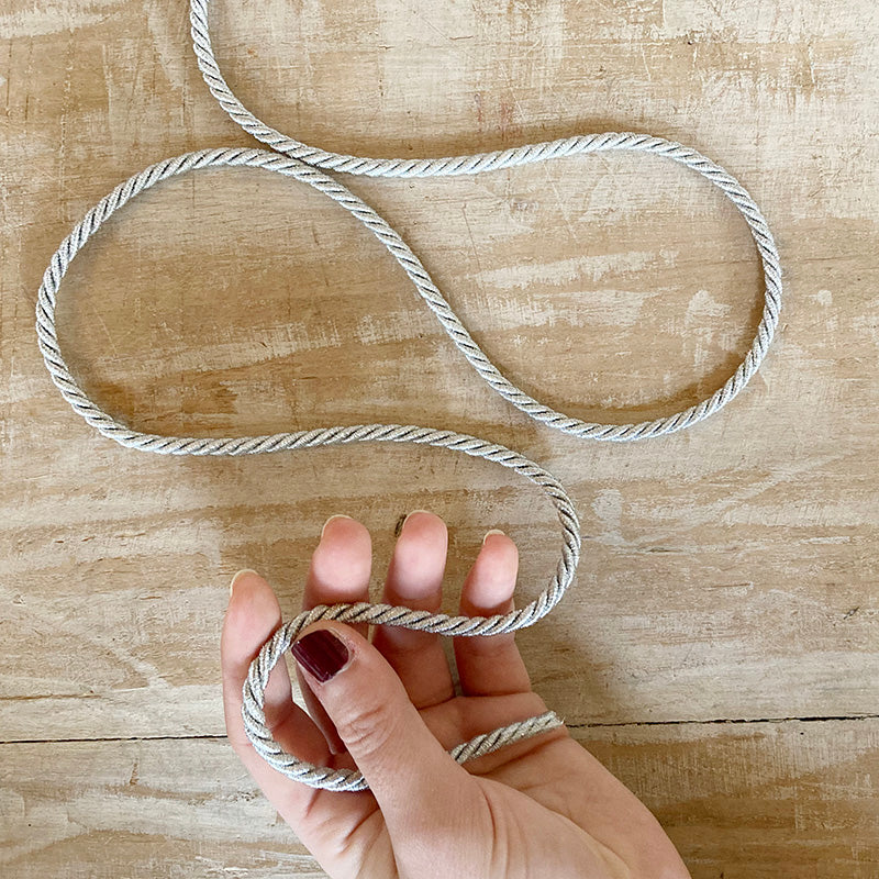 Cordone “Naturale Intreccio Argento Medio” Passamaneria Italiana – 0,6 cm