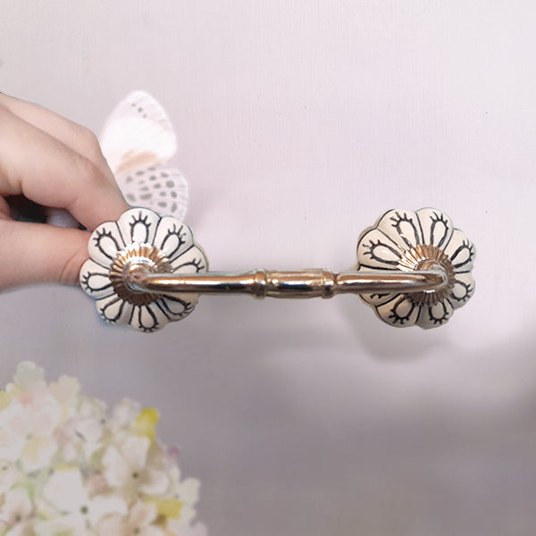 Maniglia in ferro e ceramica “Double Flower"