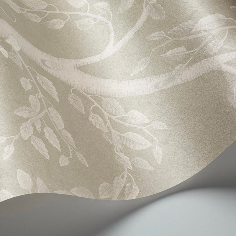Carta da Parati "SEASONAL WOODS Platinum Pearl" The Garden | COLE & SON