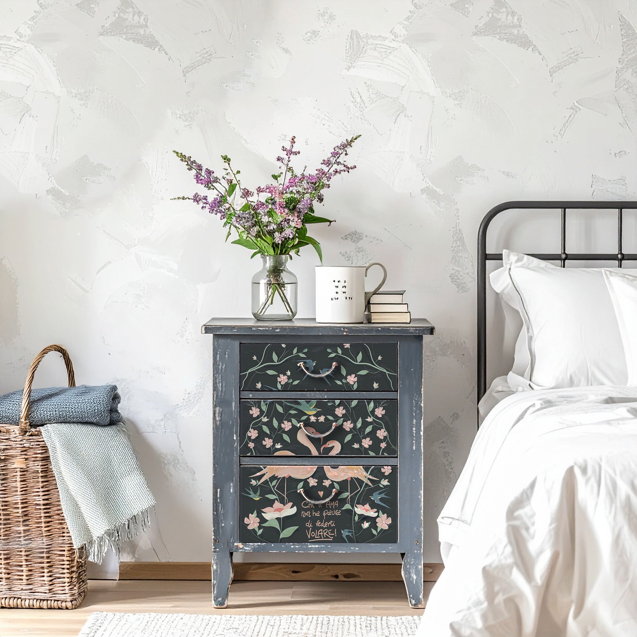 Carta da Decoupage “Free Love” Elisa e Magic Paint per Redesign - Formato 49.5×76.2 cm e 29.7×41.9 cm