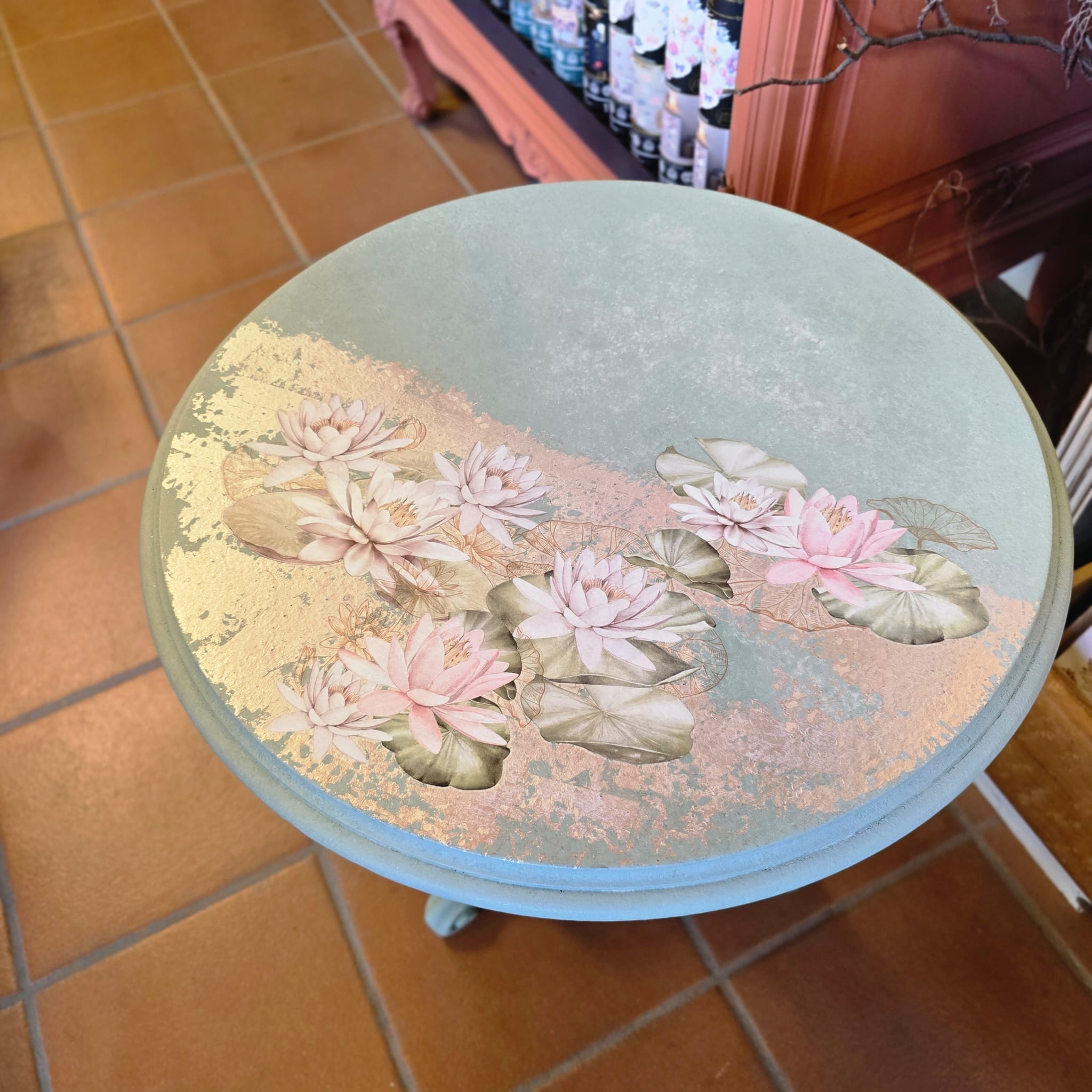 Tavolino “Elisir e foglia argento" I Restyling di Sara Savarino