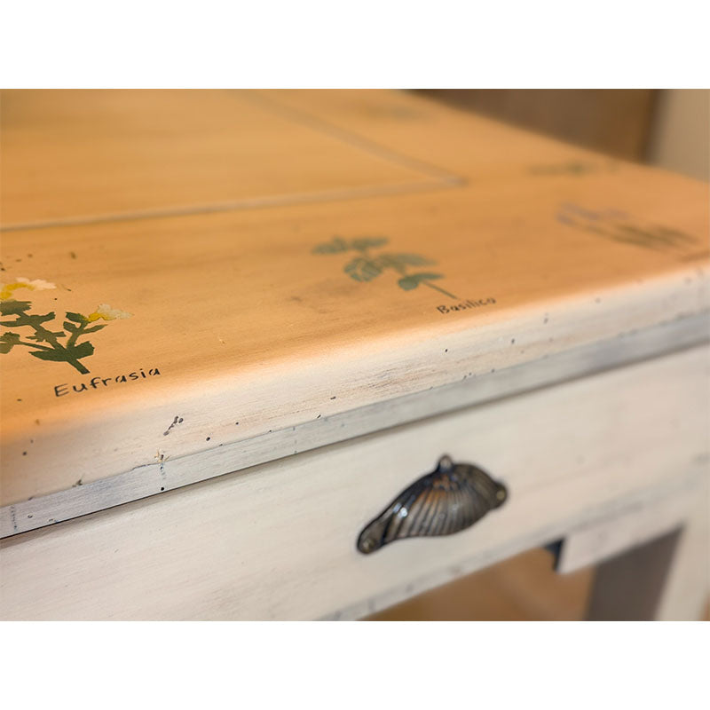 Tavolo “Erbe aromatiche” I Restyling di Elisa