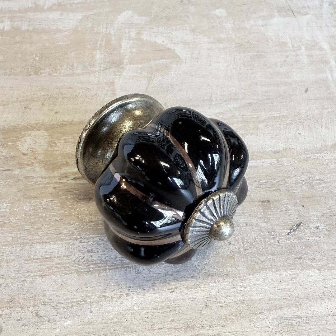 Pomello “Fiore nero small"