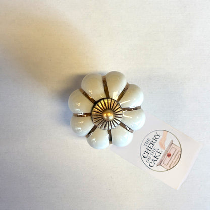 Pomello “Fiore bianco small"