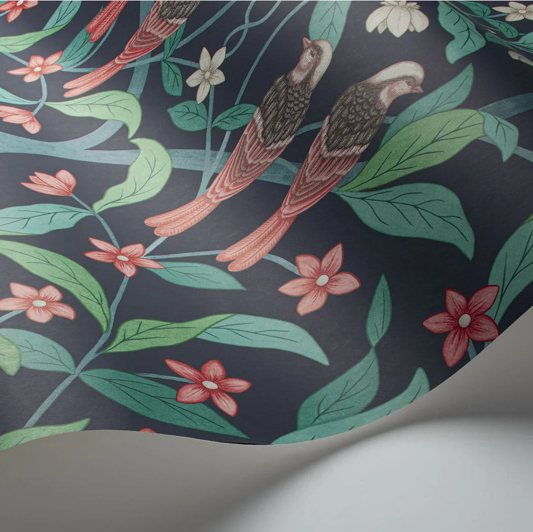 Tapete „Jasmin & Serin Symphonie blau“ | COLE & SON