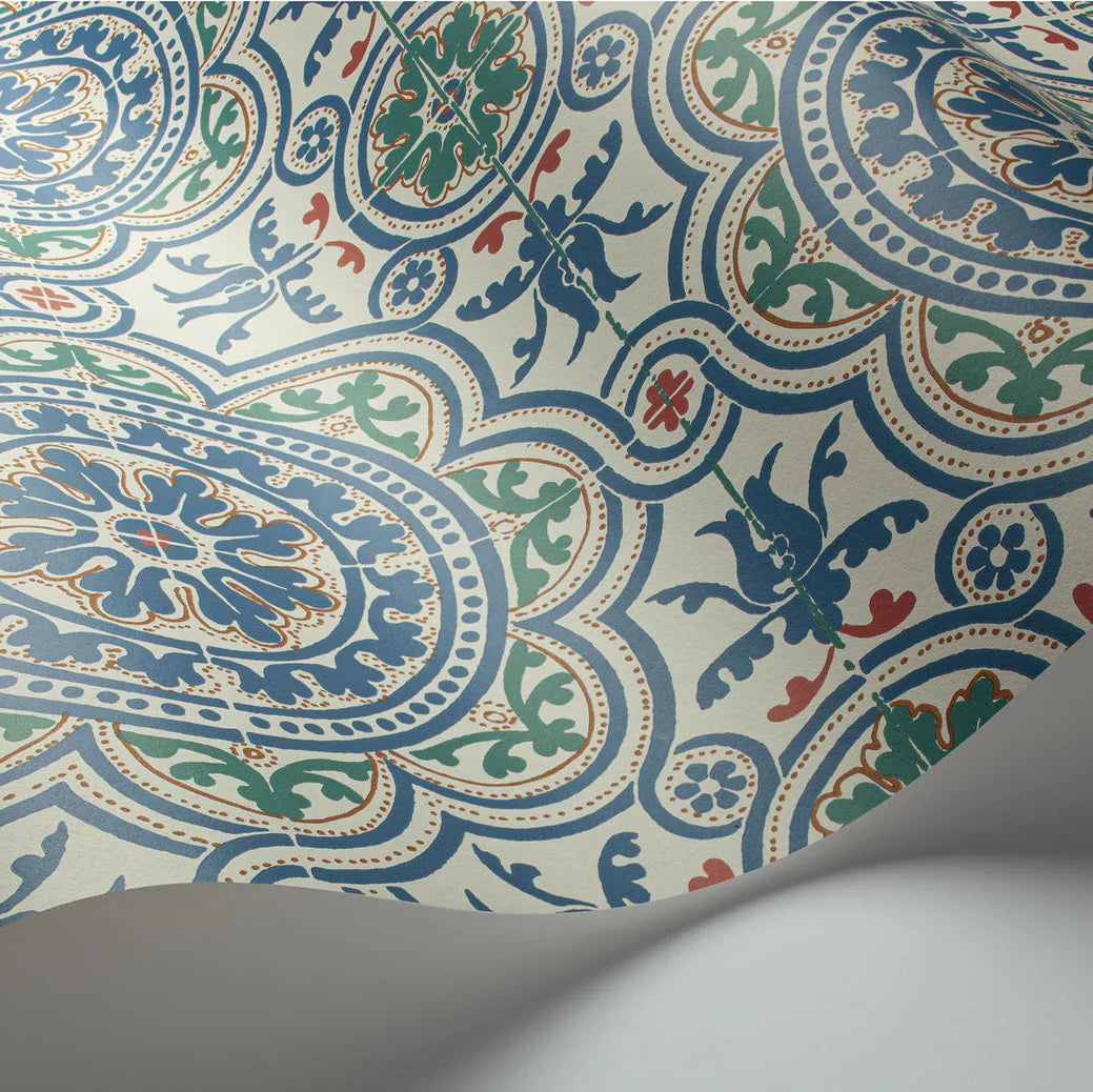 Tapete „Piccadilly Sevilla weiß und blau“ | COLE & SON