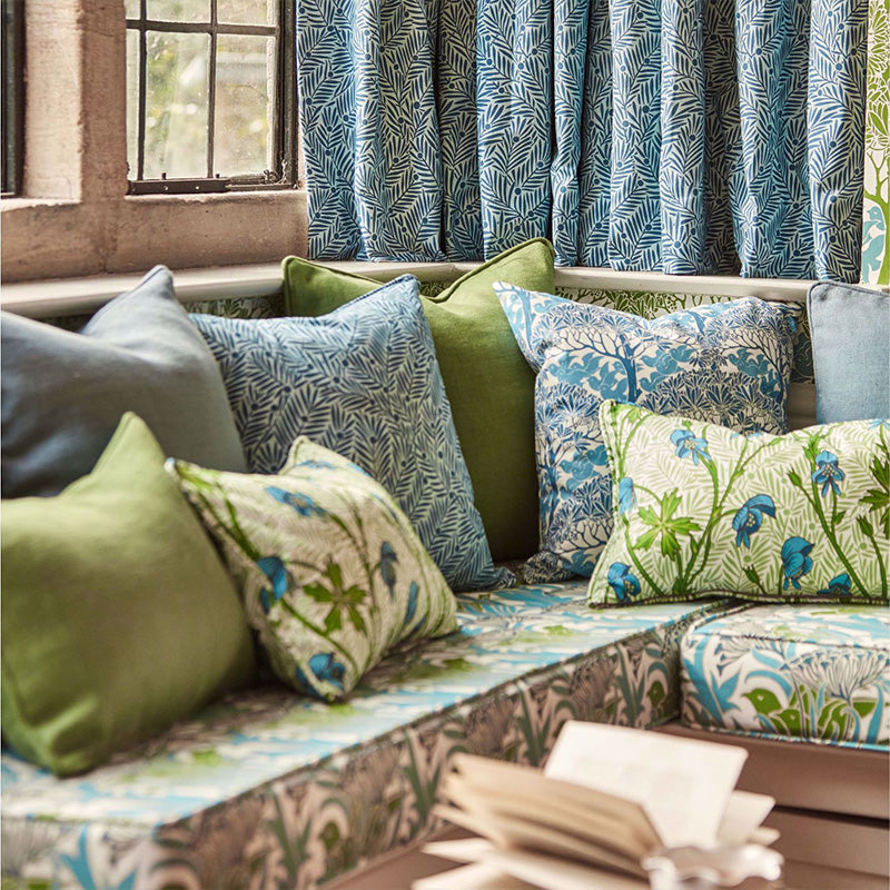 TESSUTO "MONKSHOOD COBALT/GOBLIN GREEN" - Morris & Co. - Sanderson