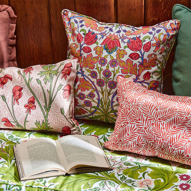 TESSUTO "MONKSHOOD RHUBARB" - Morris & Co. - Sanderson