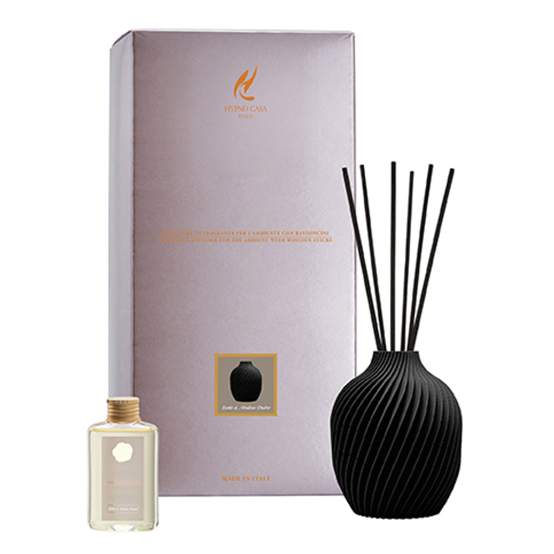 Profumatore vaso nero “Latte e Ambra dolce” Diffusore a bastoncino, Hypno Casa, 50 ml