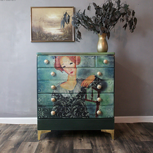 Carta da Découpage "Whimsical Lady" in Carta di Riso 59x84 cm