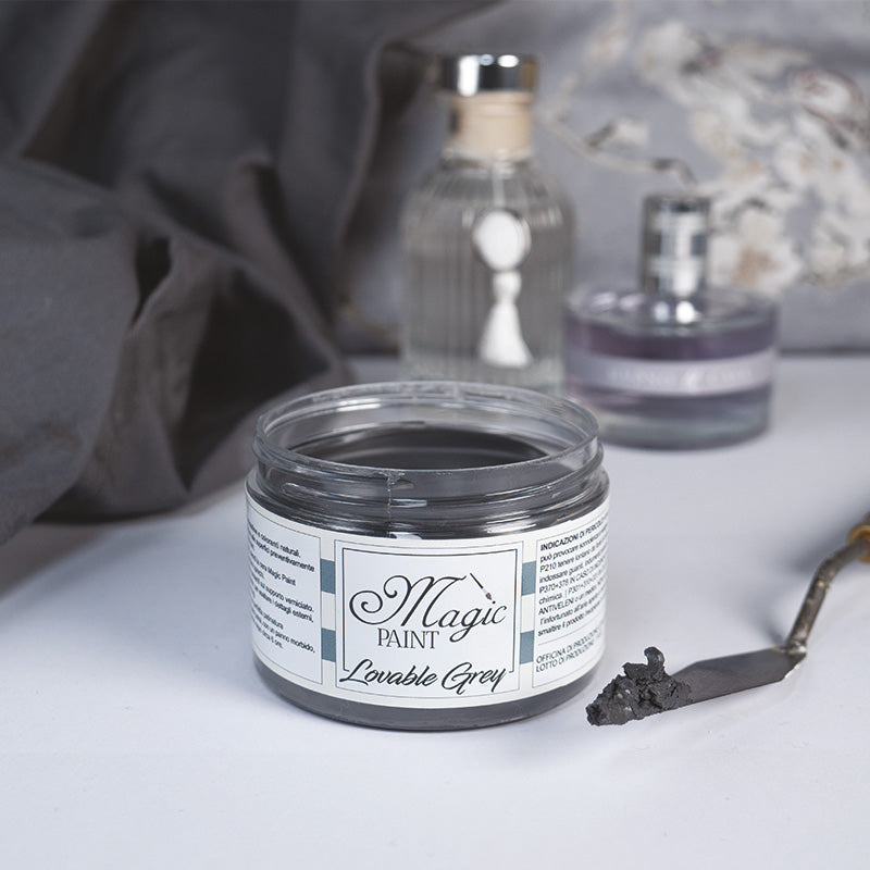 Cera grigia solida "Lovable Grey"