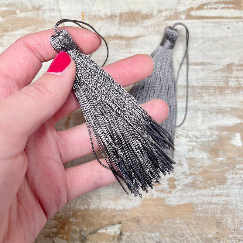 Nappa Piccola "Caresse Grey" Passamaneria Italiana - 10cm