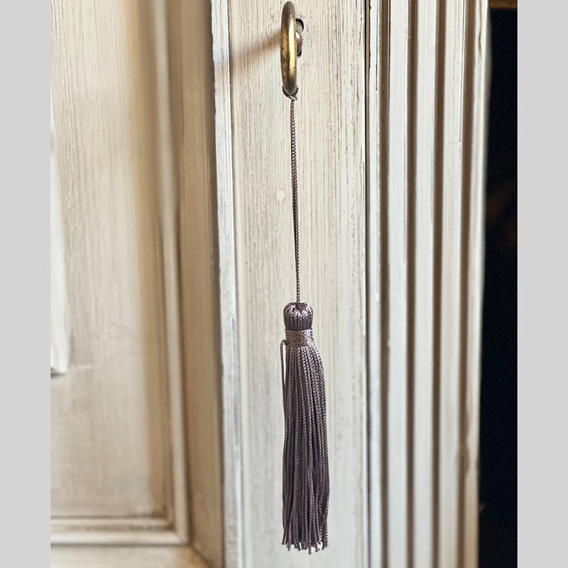 Nappa Piccola "Caresse Grey" Passamaneria Italiana - 10cm