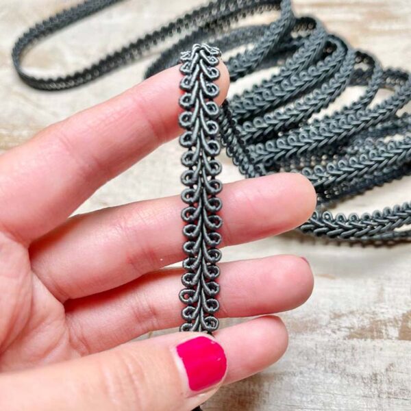 Bordo "Ricciolo Antracite" Passamaneria Italiana - 0,9 cm