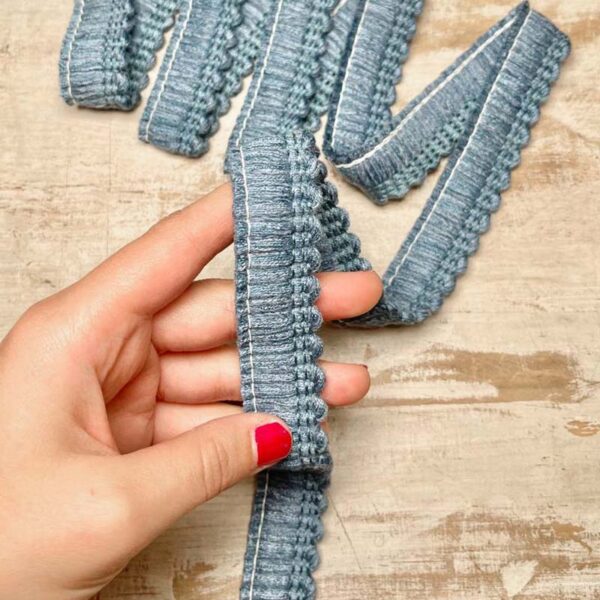 Bordo "Soffice Azzurro Polvere" Passamaneria Italiana - 2,5 cm