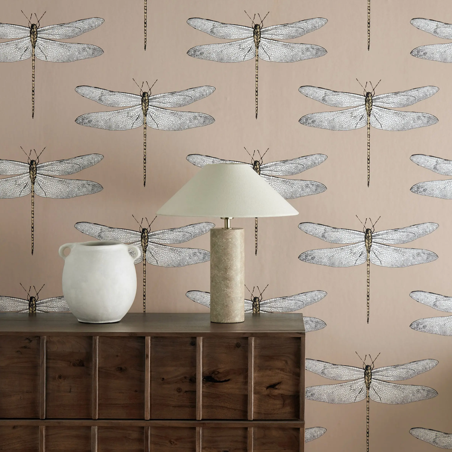 Carta da Parati “Demoiselle Rosa” | HARLEQUIN