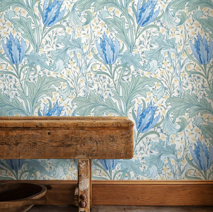 Carta da Parati "Lent Lily Azzurro" MORRIS & CO. | THE HUNTINGTON