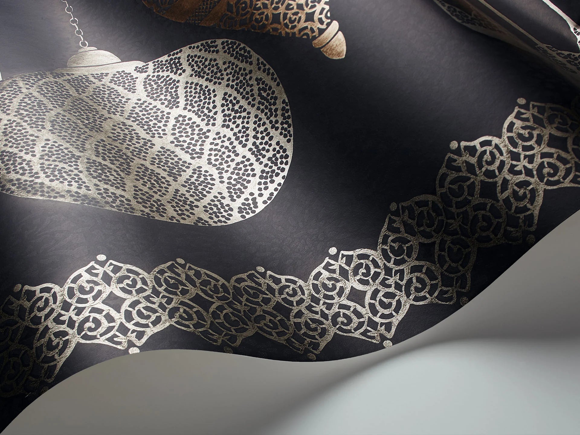 Carta da Parati "MARTYN LAWRENCE BULLARD" Fez border scuro | COLE & SON