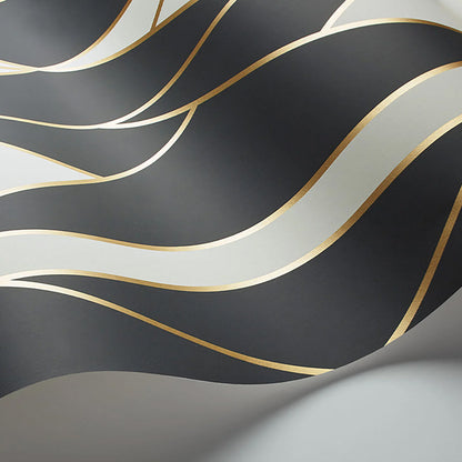 Carta da Parati “OBLIQUE Black, White and Metallic Gold” | COLE & SON