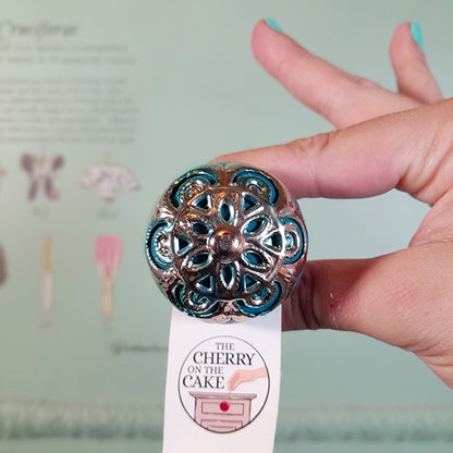 Pomello in ceramica “Sfera Preziosa Azzurro & Argento"