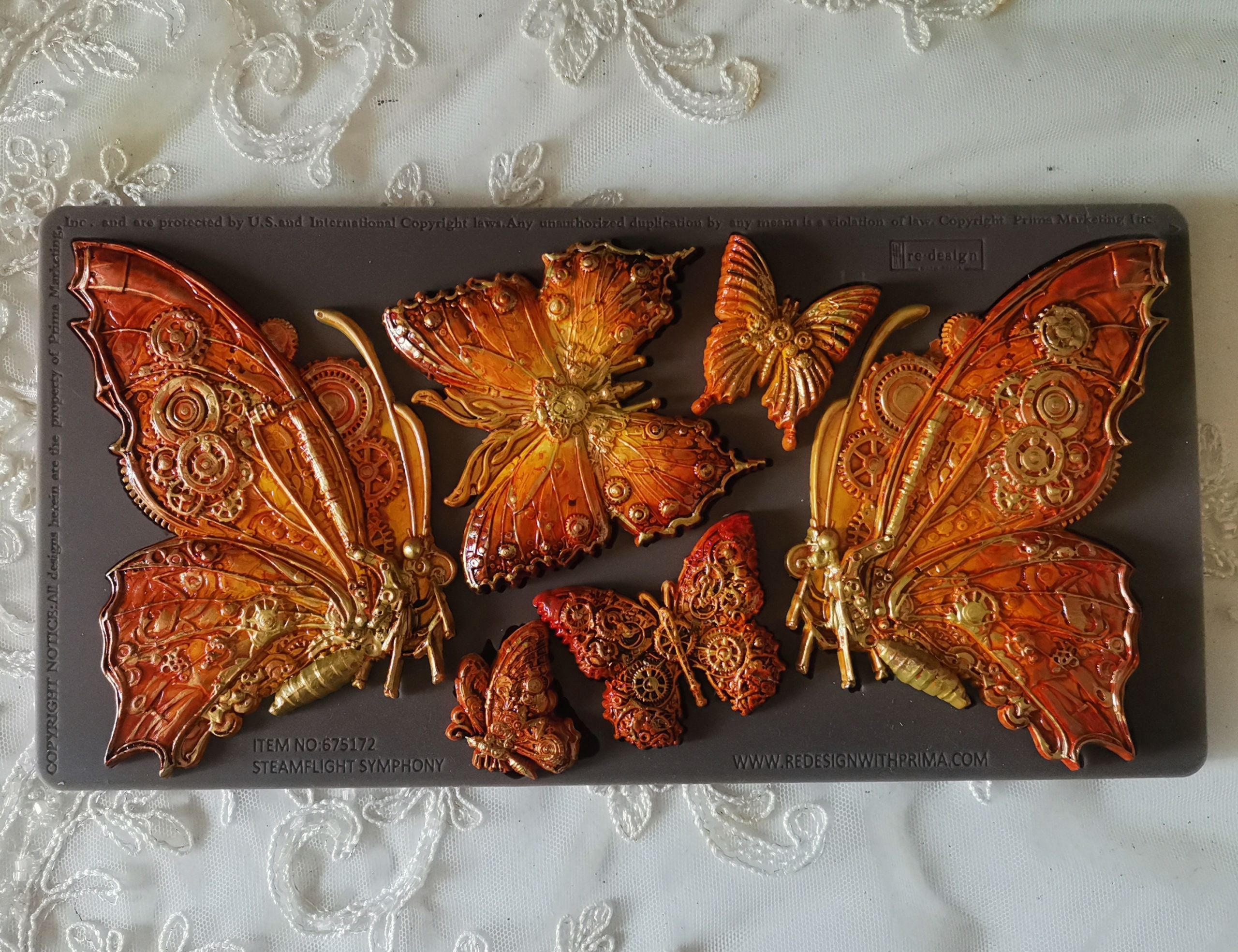 Redesign Decor Moulds “Steamflight Symphony” 12 x 25 cm