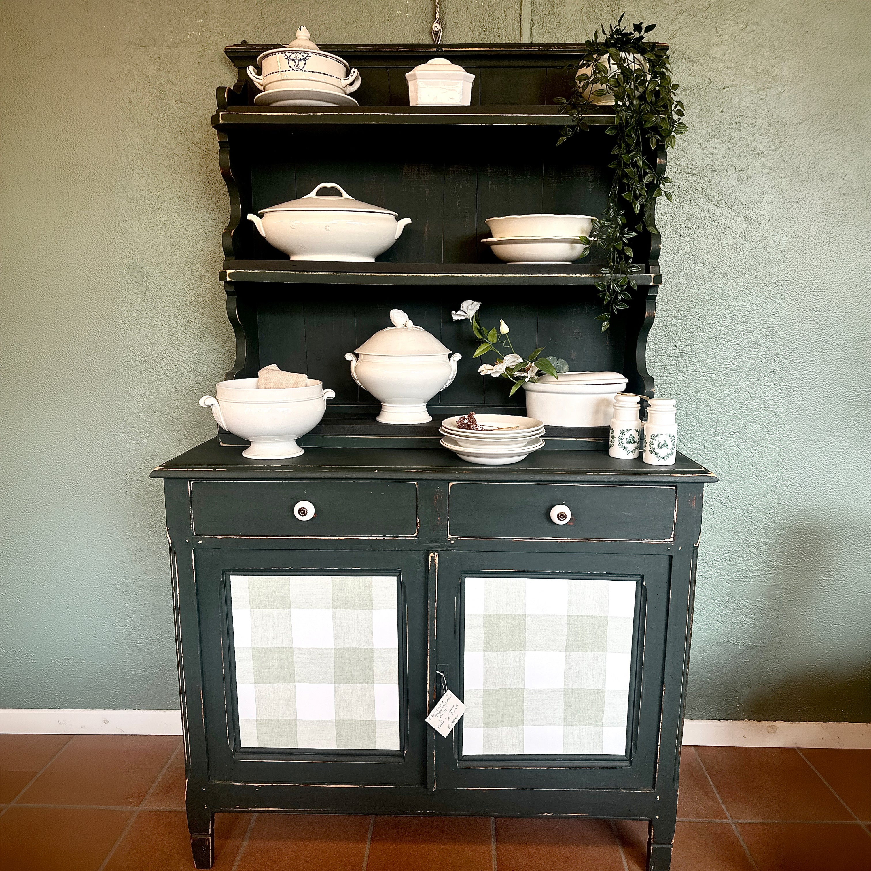 Credenza provenzale Vichy I Restyling di Elisa
