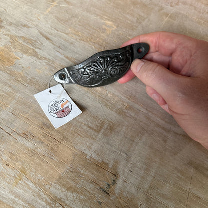 Maniglia in ferro “Giglio”