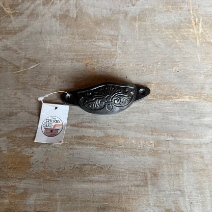 Maniglia in ferro “Giglio”