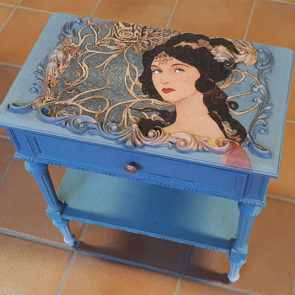 Tavolino "Sfumature di Blu" I Restyling di Elisa