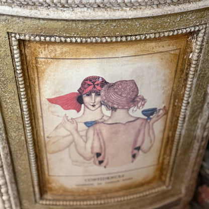 Mobile Vetrina "Donne Vintage" I Restyling di Elisa