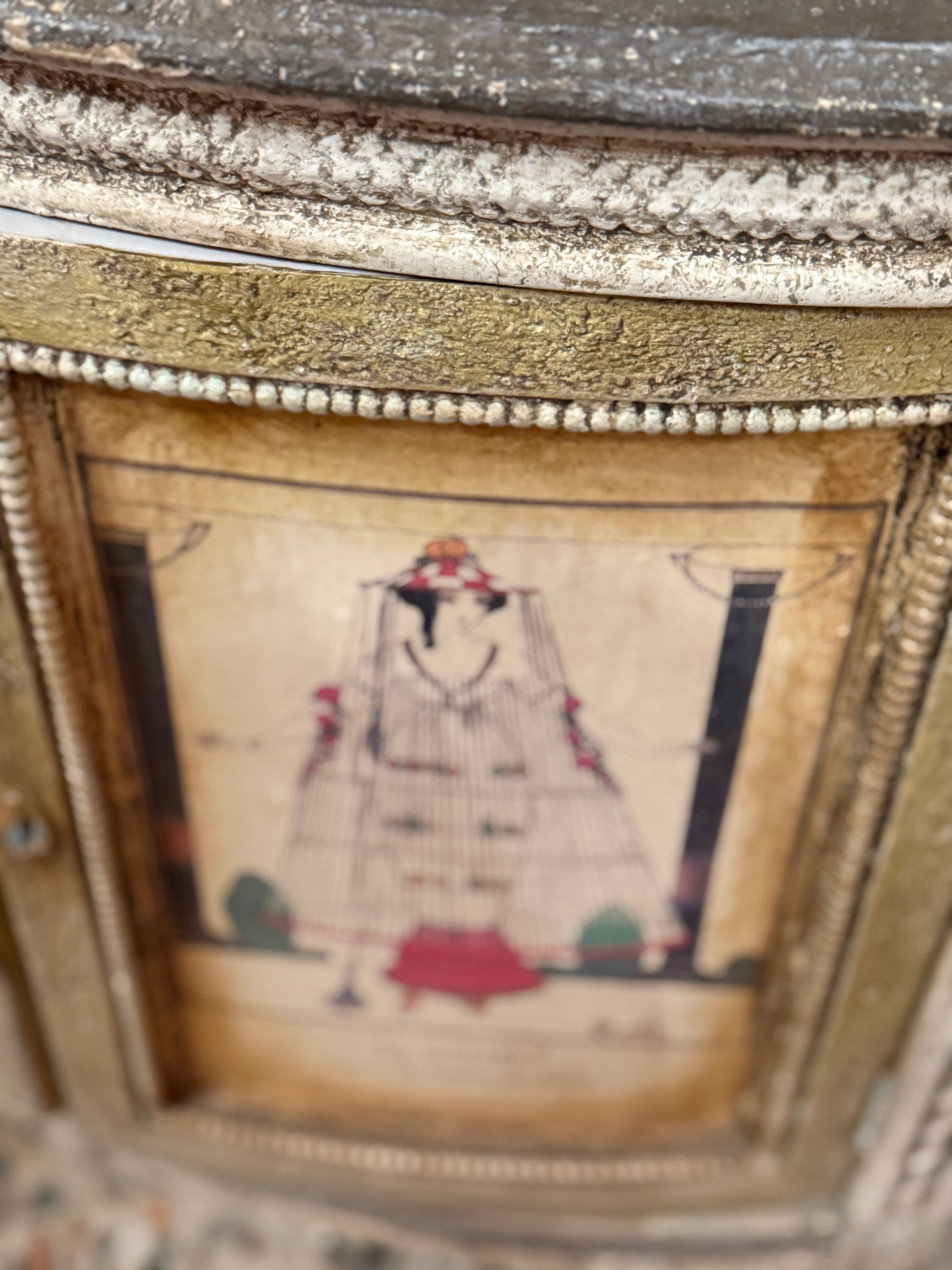 Mobile Vetrina "Donne Vintage" I Restyling di Elisa