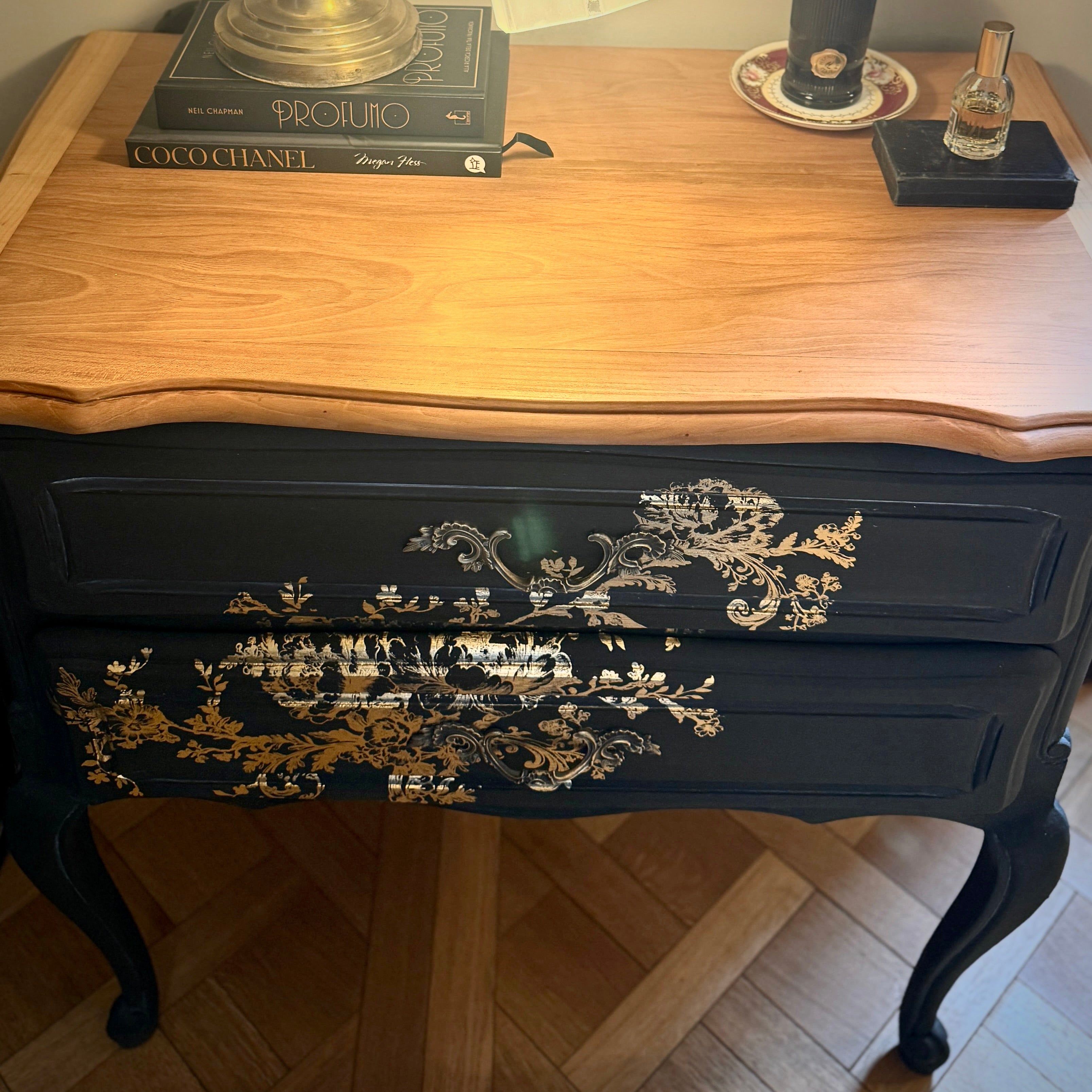 Mobile nero e oro - I Restyling di Elisa