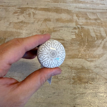 Pomello „Blütendekor“