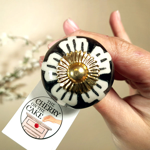 Pomello in ceramica “Black Elegance"