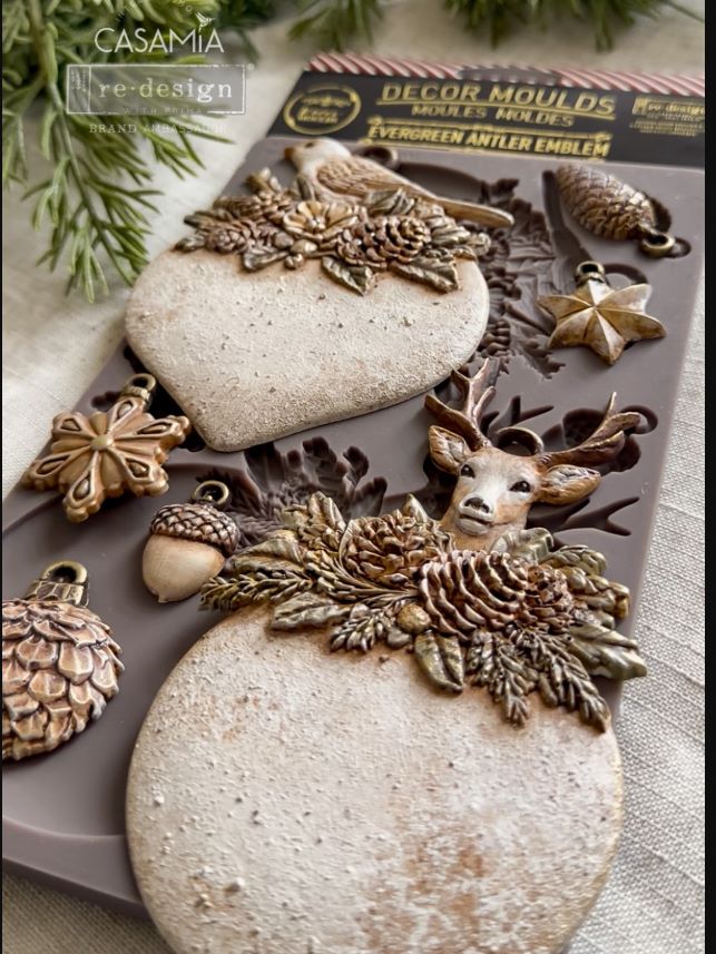 Redesign Decor Moulds "Evergreen Antler Emblem" 12,7 x 20,3 cm