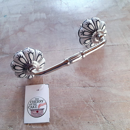 Maniglia in ferro e ceramica “Double Flower"