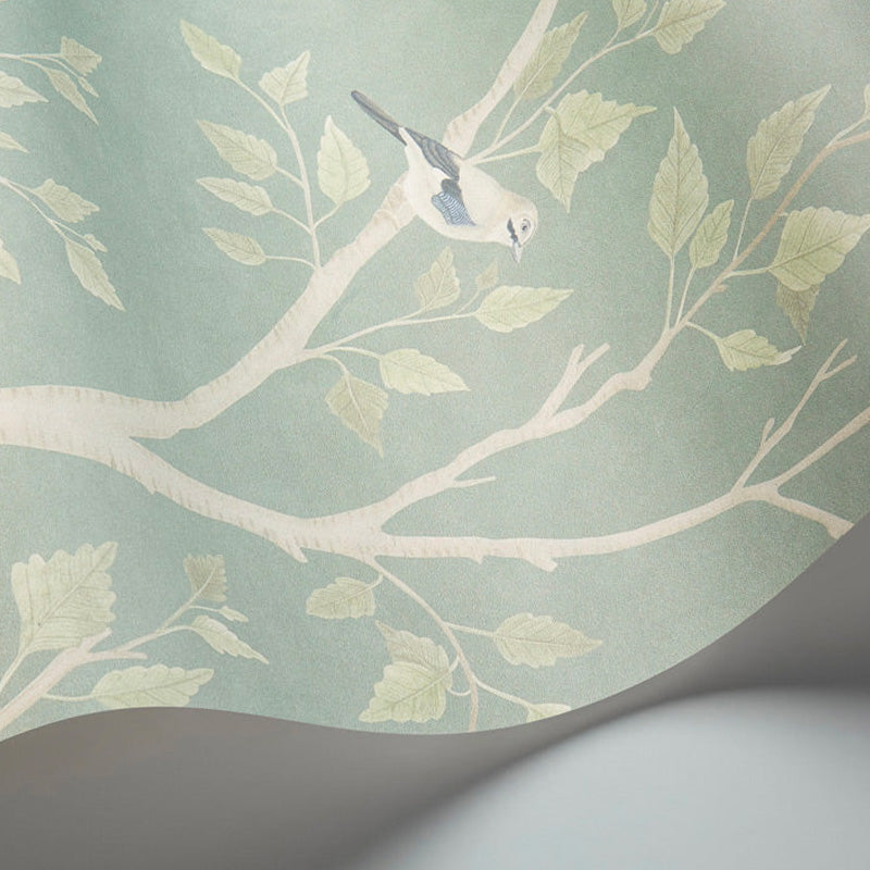 Carta da Parati "SEASONAL WOODS Sage Pearl" The Garden | COLE & SON
