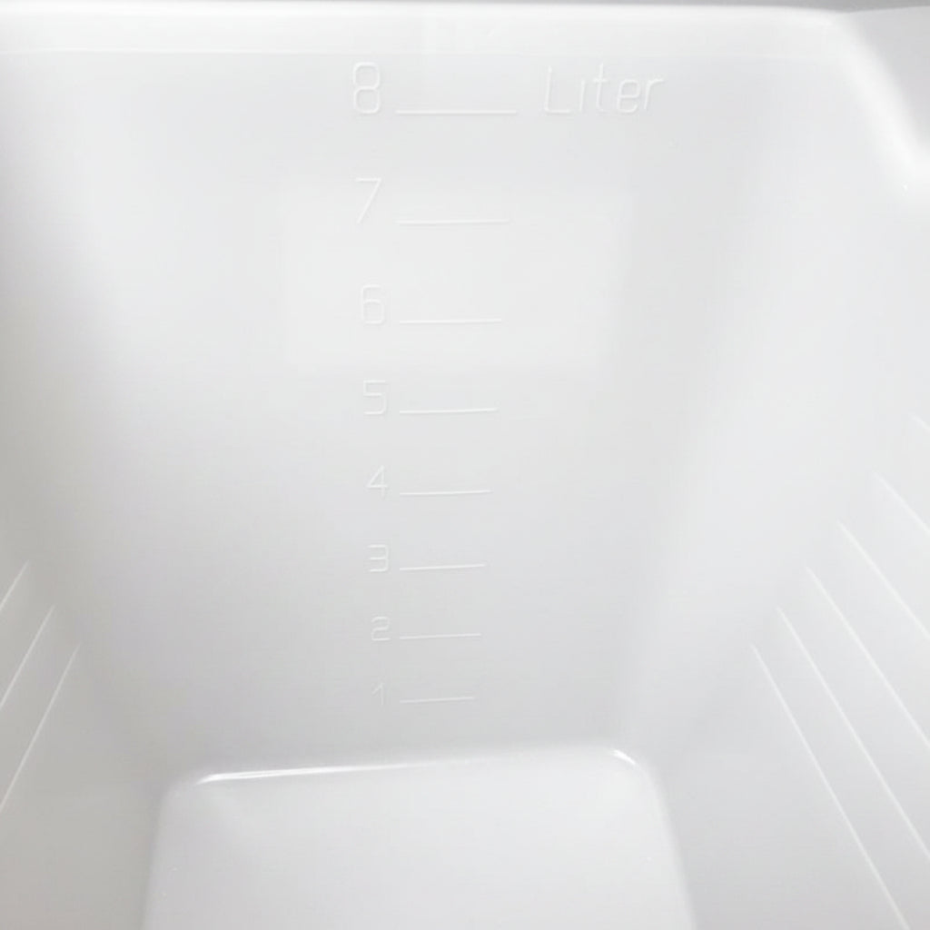 8-Liter Plastic Basin