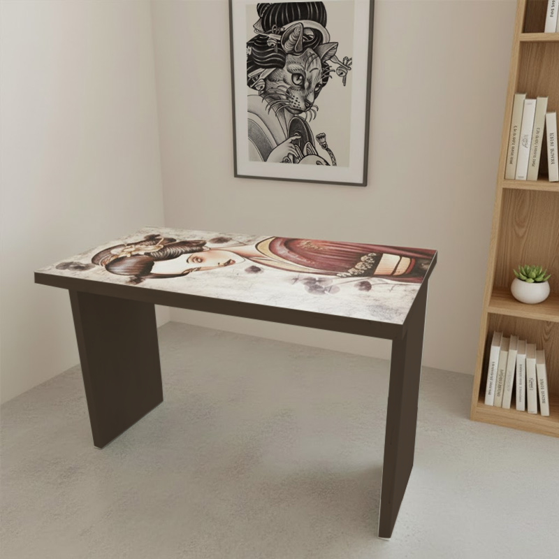 Scrivania “Papaveri Rossi" I Restyling di Alex Fritlex per l'evento Re-Design