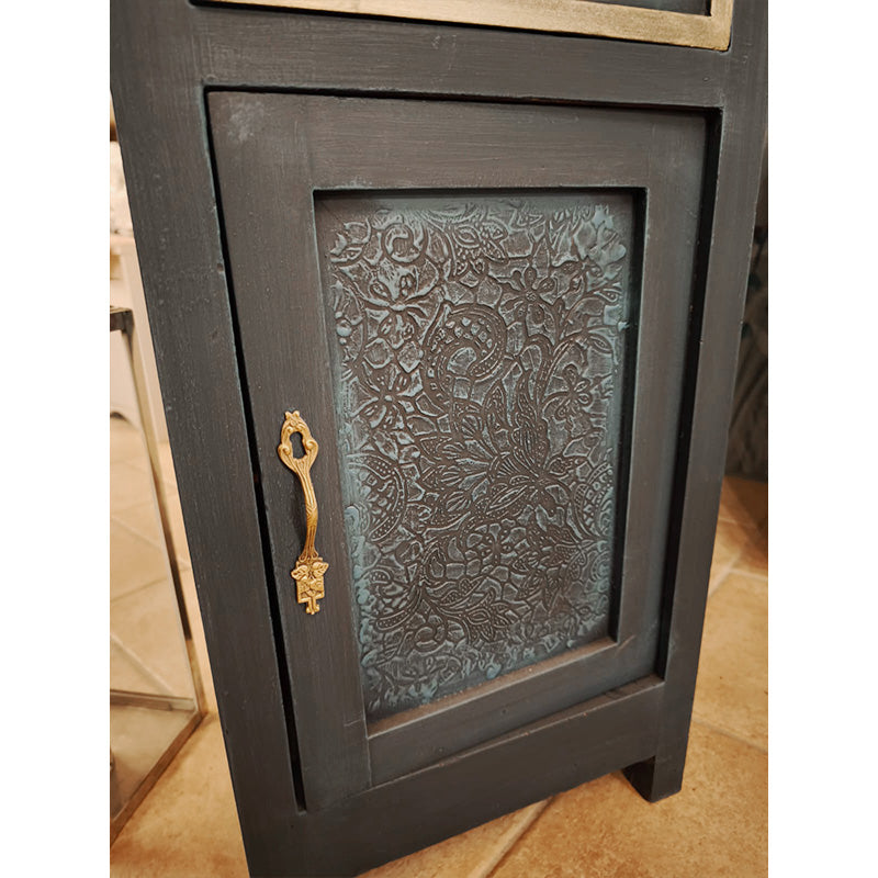 Comodino "Pizzo Blu" I Restyling di Elisa