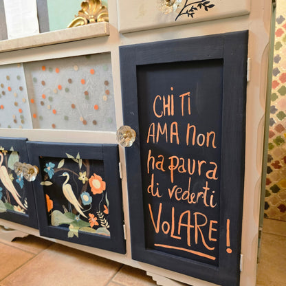 Mobiletto “Free Love" I Restyling di Sylvia, Meraki per l'evento Re-Design