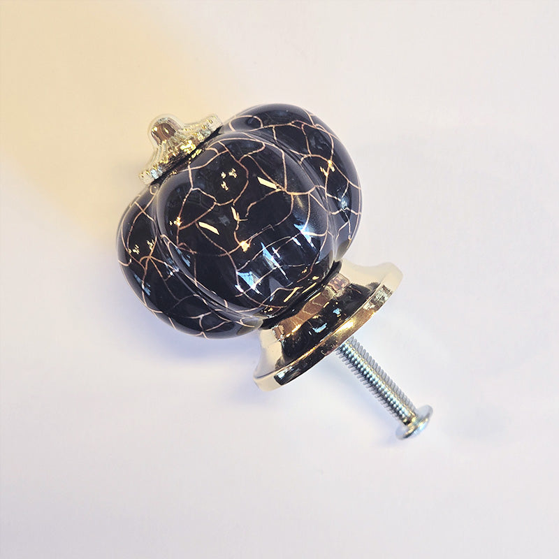 Pomello “Craquelè Nero"