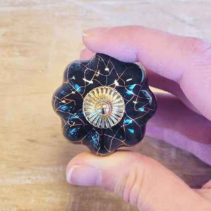 Pomello “Craquelè Nero"