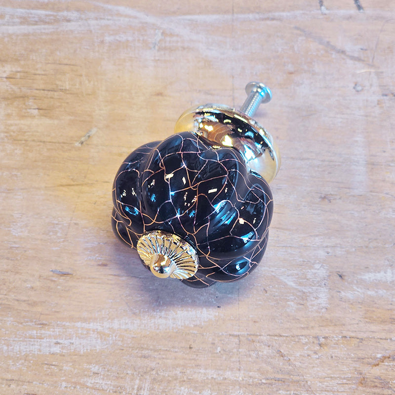 Pomello “Craquelè Nero"