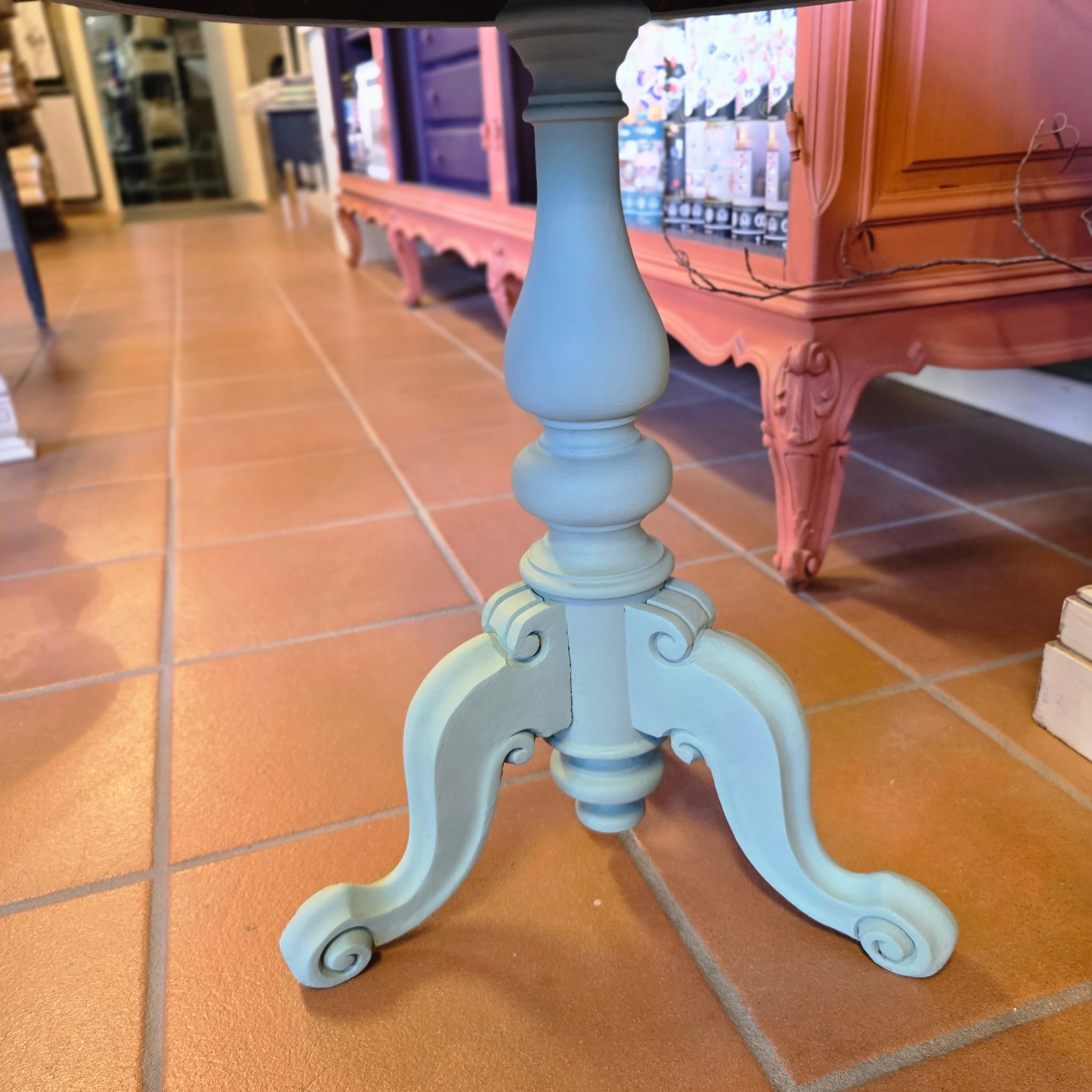 Tavolino “Elisir e foglia argento" I Restyling di Sara Savarino