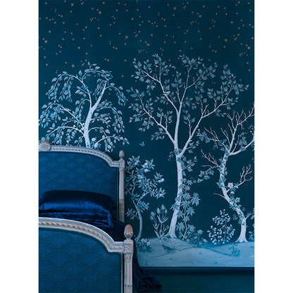 Carta da Parati "SEASONAL WOODS Midnight" The Garden | COLE & SON